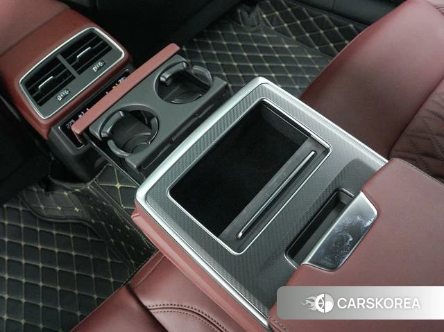 Audi A7L id 4328829 из Китая 7