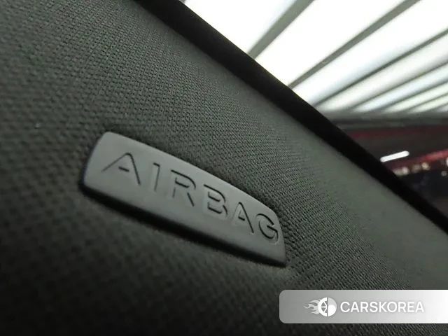 Land Rover Range Rover Velar id 3403236 из Кореи 7