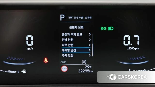 Hyundai Staria id 4456316 из Кореи 7