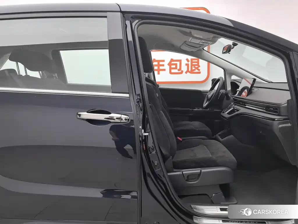 Honda Odyssey id 4659916 из Китая 7