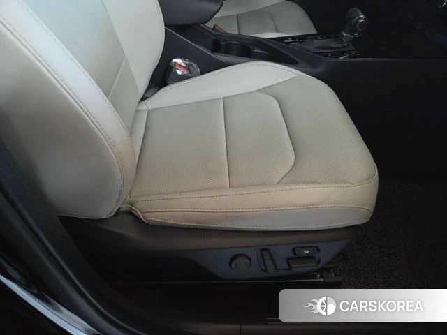 Kia Di Ol Nu Niro id 4202161 из Кореи 7