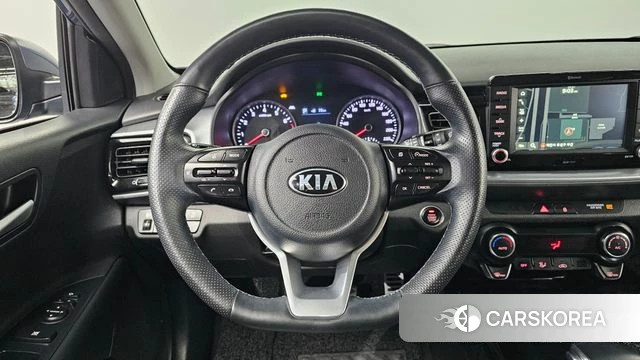 Kia Stonic id 3966044 из Кореи 7