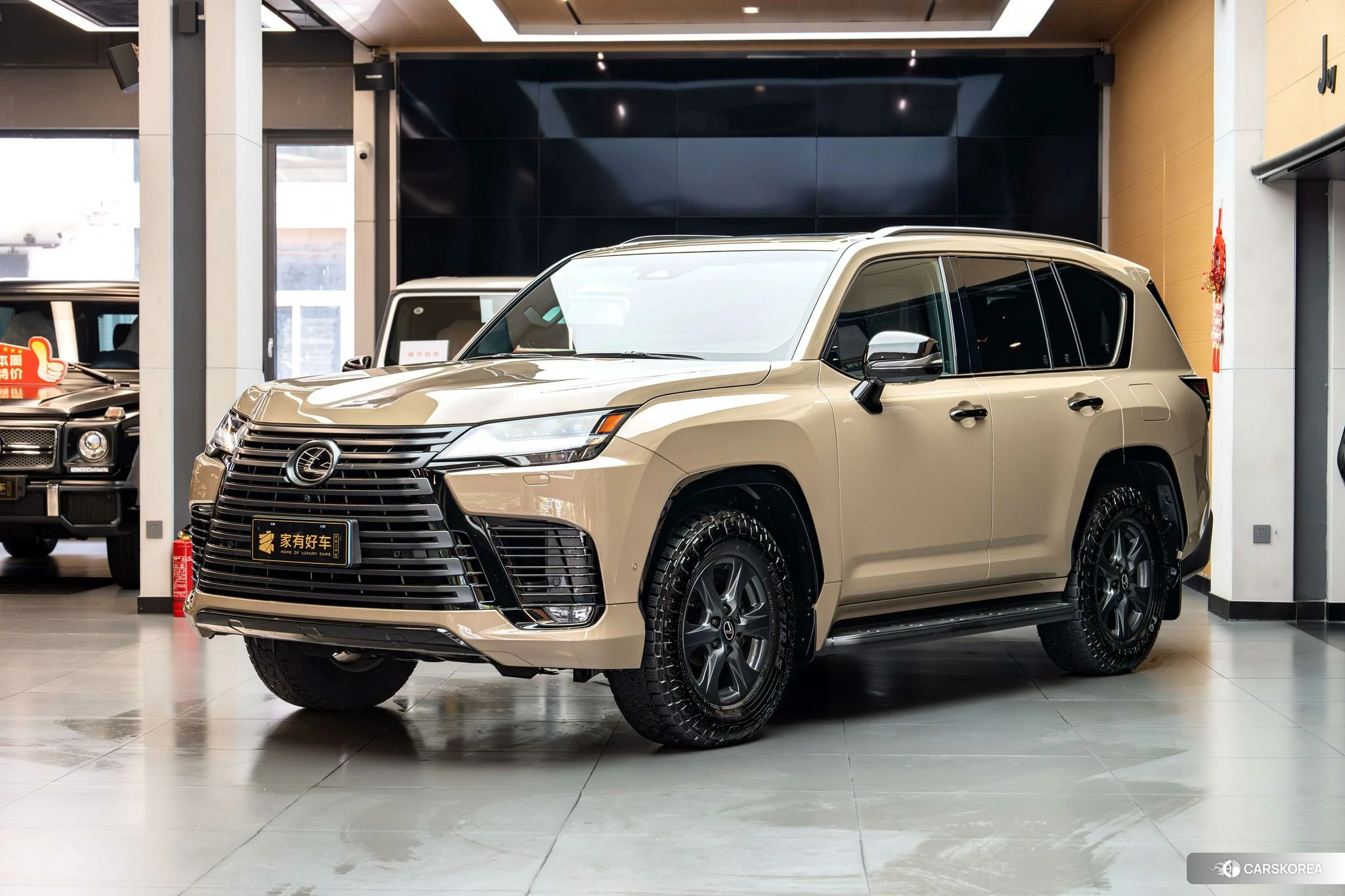 Lexus LX id 4512472 из Китая 7