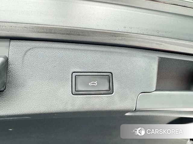 Volkswagen Tourang id 4261329 из Китая 7