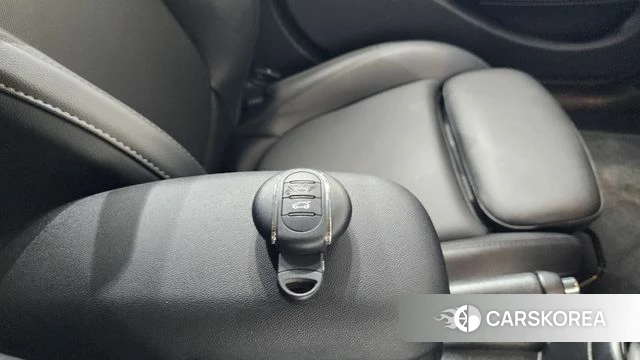 Mini Cooper id 4631250 из Кореи 7