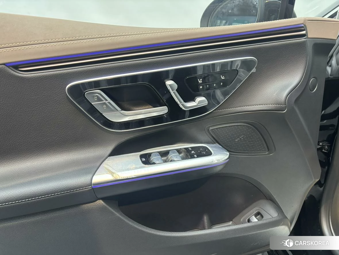 Mercedes-Benz EQE id 4479378 из Китая 7