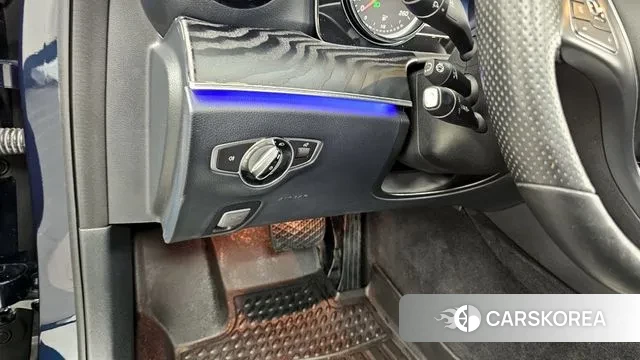 Mercedes-Benz E-Class W213 id 3107487 из Кореи 7