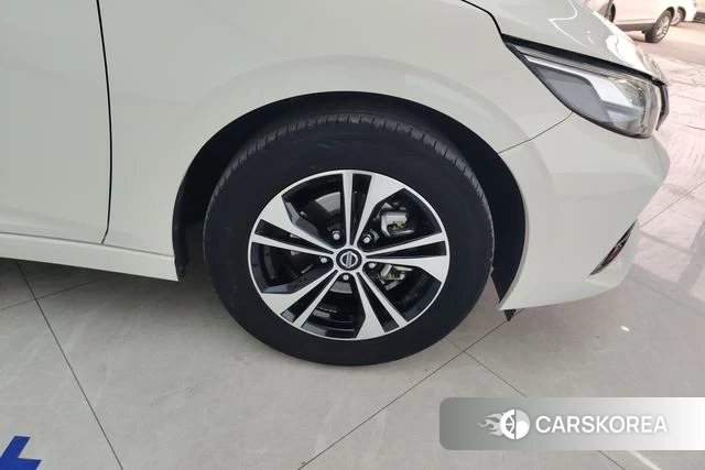 Nissan Xuan Yi id 3810374 из Китая 7