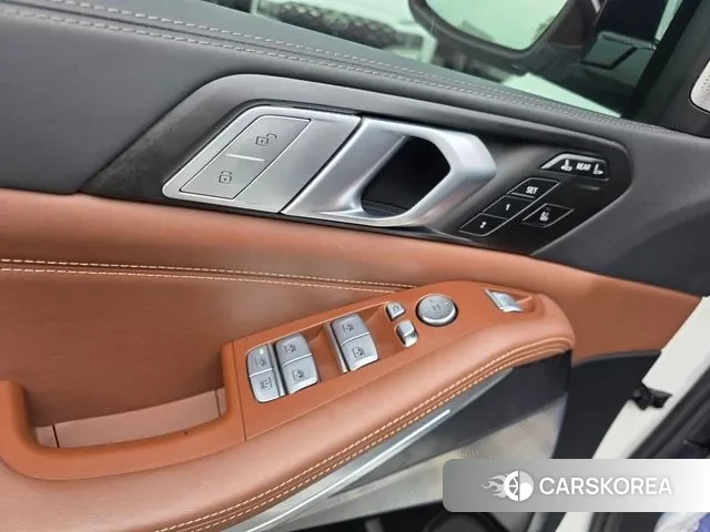 BMW X7 (G07) id 3694855 из Кореи 7