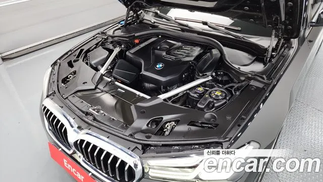 BMW 5 Series (G30) id 2680440 из Кореи 7