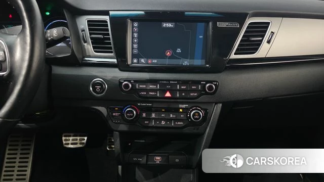 Kia Niro EV id 4769887 из Кореи 7