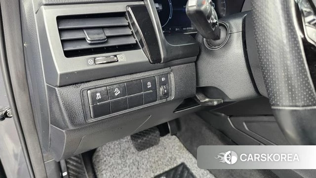 Ssangyong The New Rexton Sports Cannes id 4488900 из Кореи 7