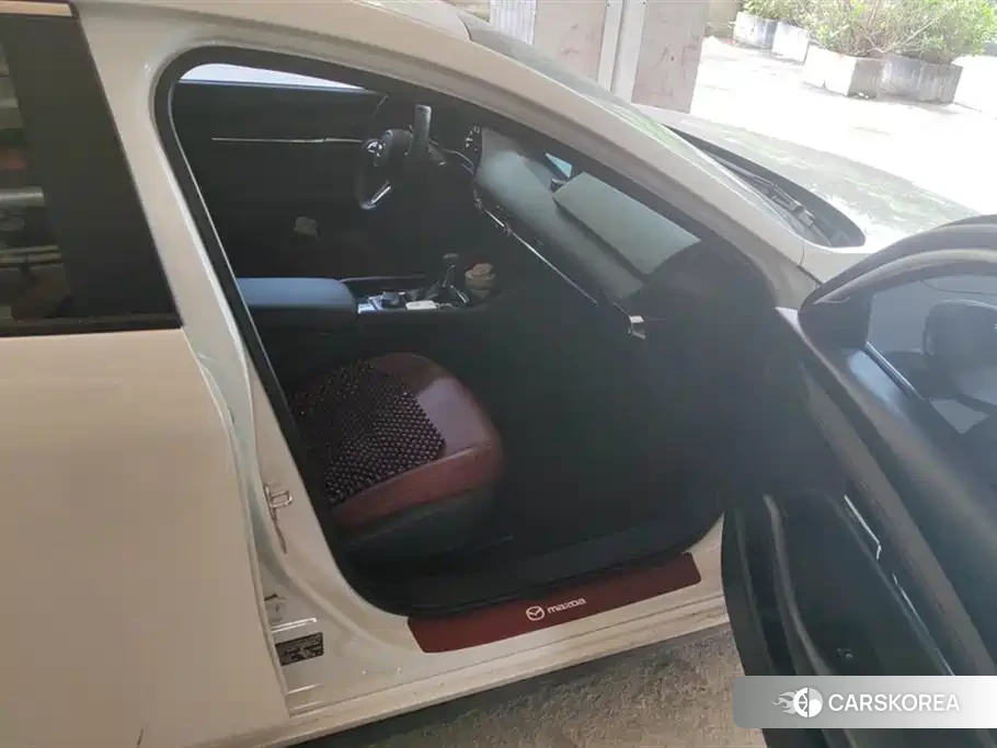 Mazda 3 id 4515583 из Китая 7