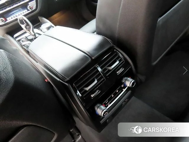 BMW 5 Series (G30) id 4388446 из Кореи 7