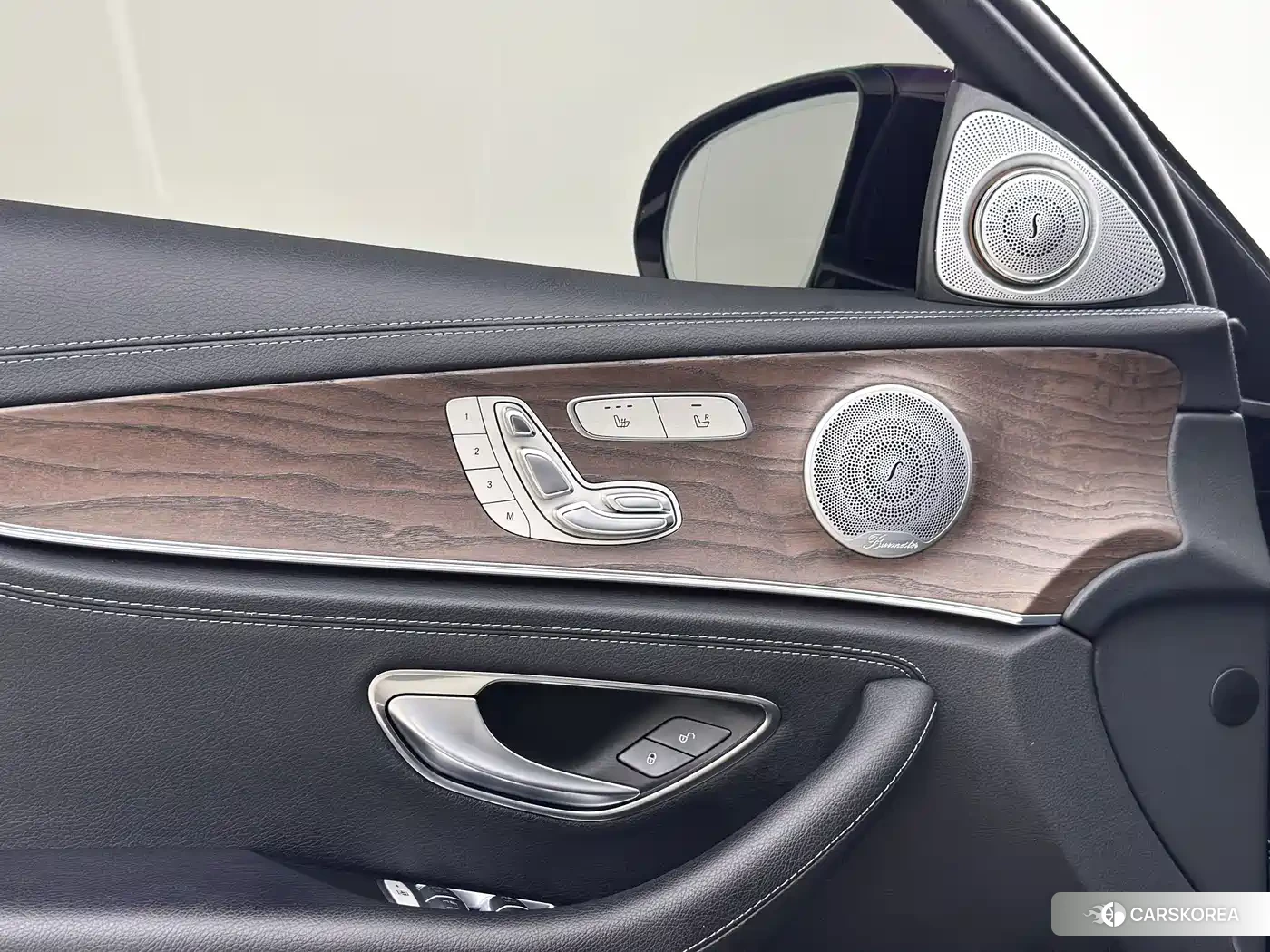 Mercedes-Benz E-Class id 4679805 из Китая 7