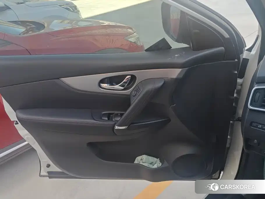 Nissan Qashqai id 4686119 из Китая 7
