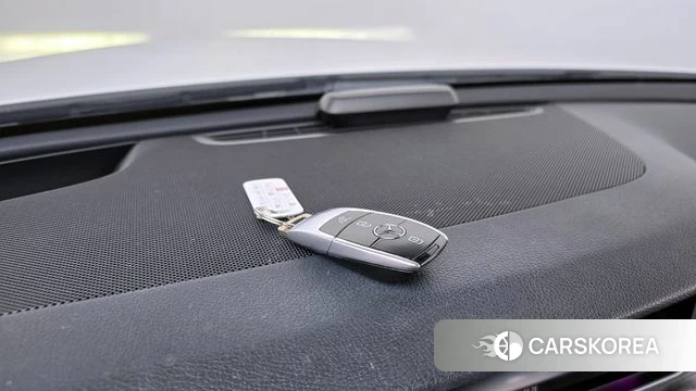 Mercedes-Benz E-Class W213 id 4225641 из Кореи 7