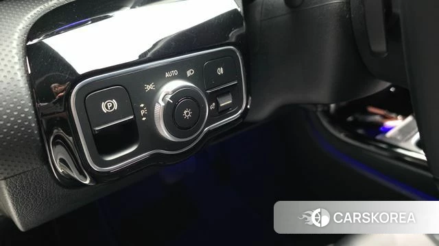 Mercedes-Benz A-Class W177 id 4317156 из Кореи 7
