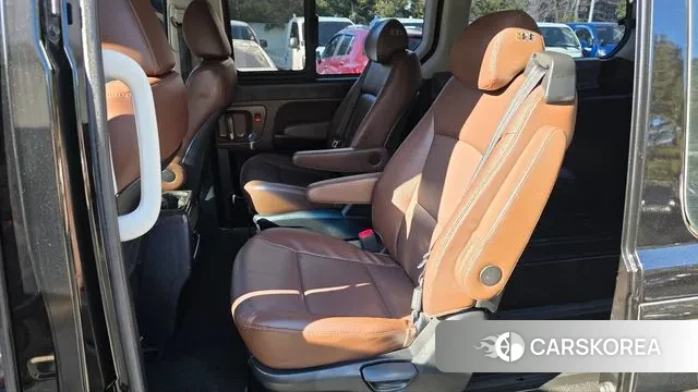 Hyundai The New Grand Starex id 3588649 из Кореи 7