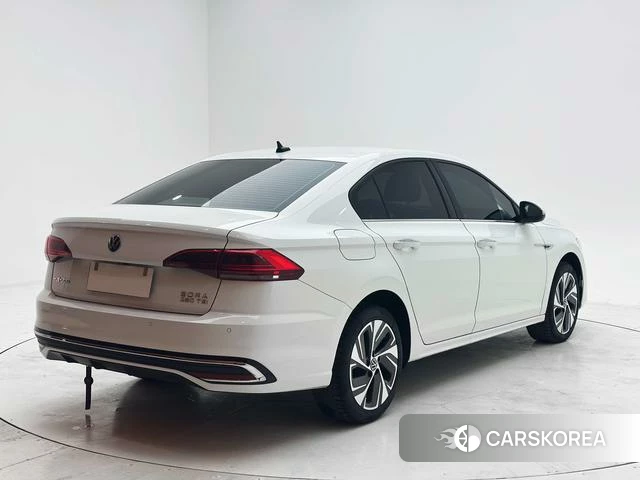 Volkswagen Bora id 4334999 из Китая 7