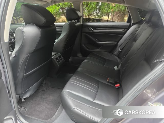 Honda Accord 10th Generation id 4543322 из Кореи 7