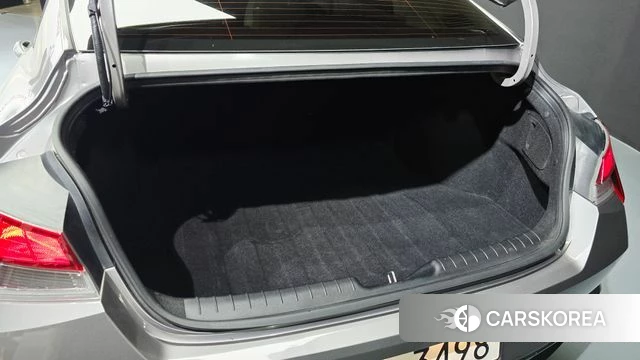 Hyundai Avante Hybrid (CN7) id 4541790 из Кореи 7