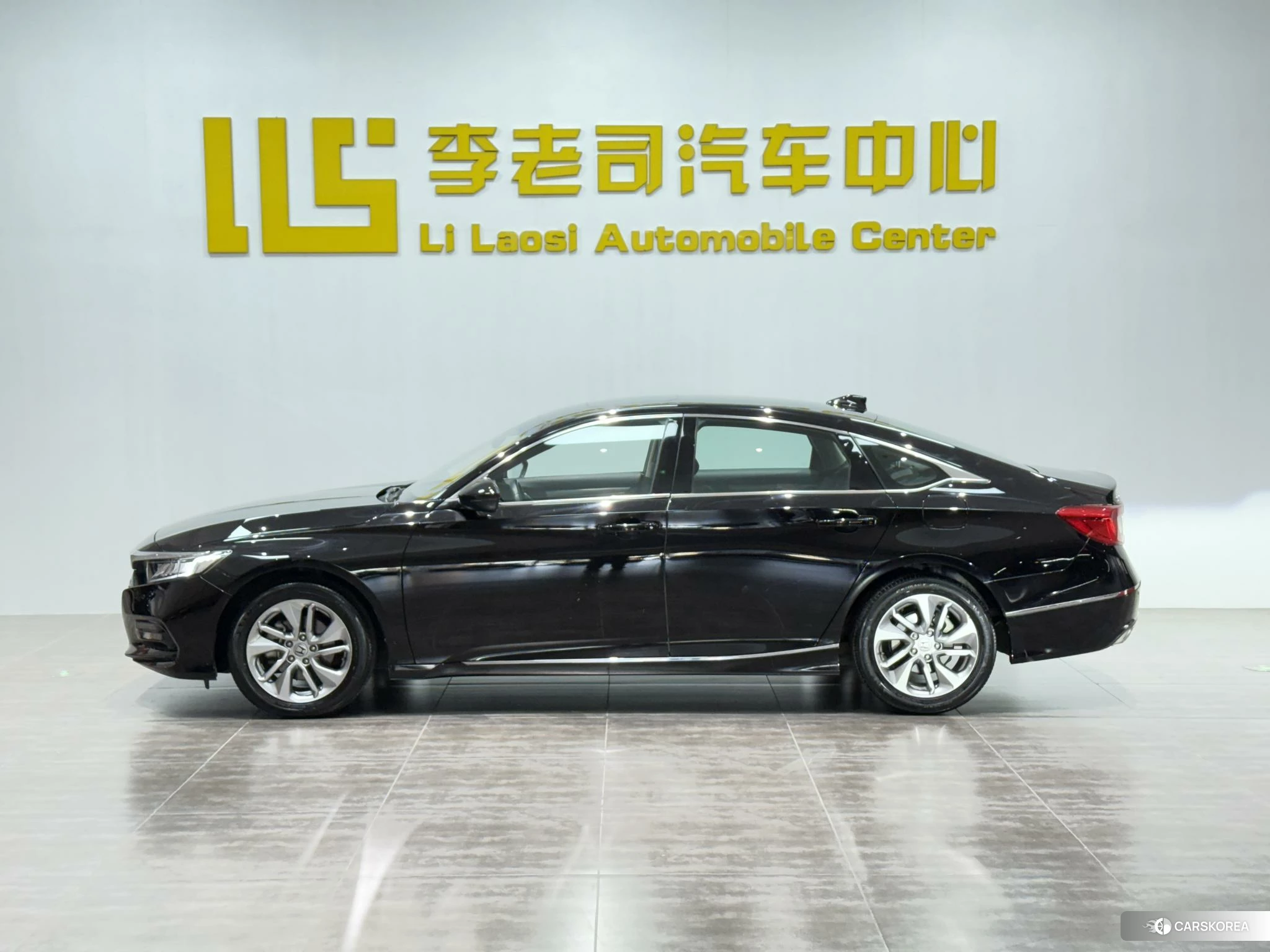 Honda Accord id 4455388 из Китая 7