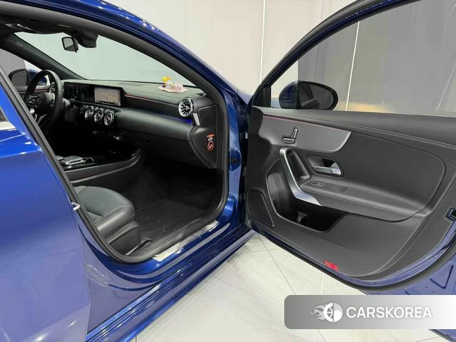 Mercedes-Benz Class A id 4290707 из Китая 7