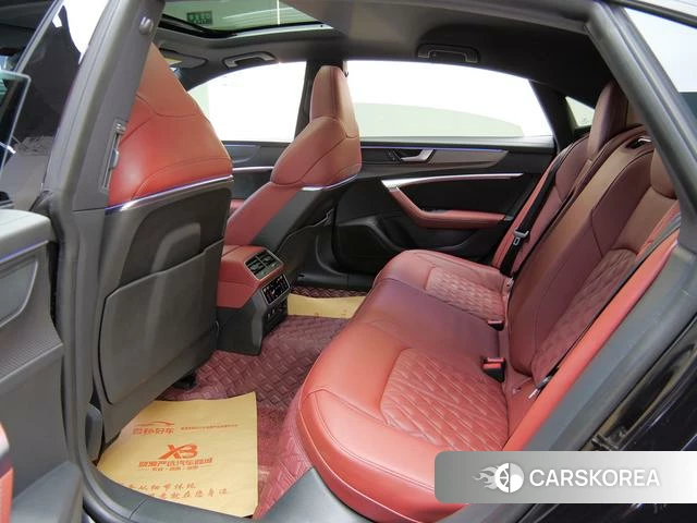 Audi A7L id 4263975 из Китая 7