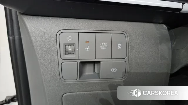 Hyundai Staria id 3744983 из Кореи 7