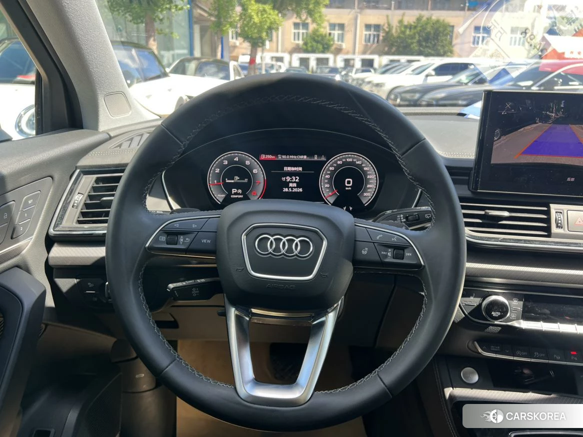 Audi Q5L id 4461464 из Китая 7