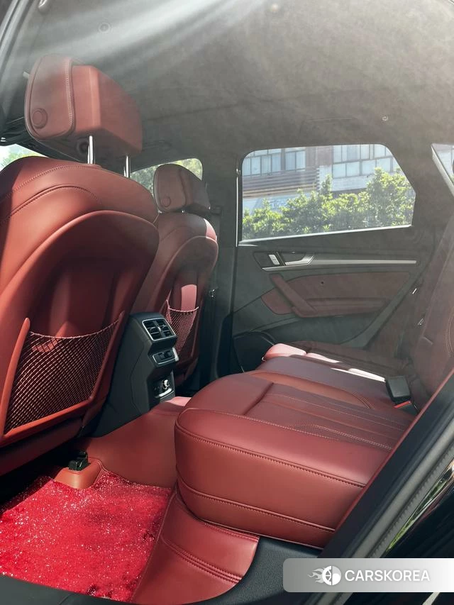 Audi Q5L id 4265058 из Китая 7