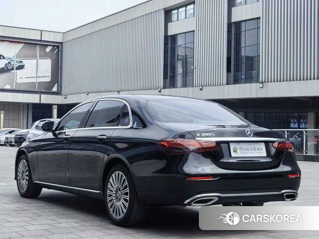 Mercedes-Benz E-class id 4328519 из Китая 7