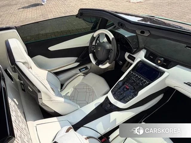 Lamborghini Aventador id 3777638 из Кореи 7