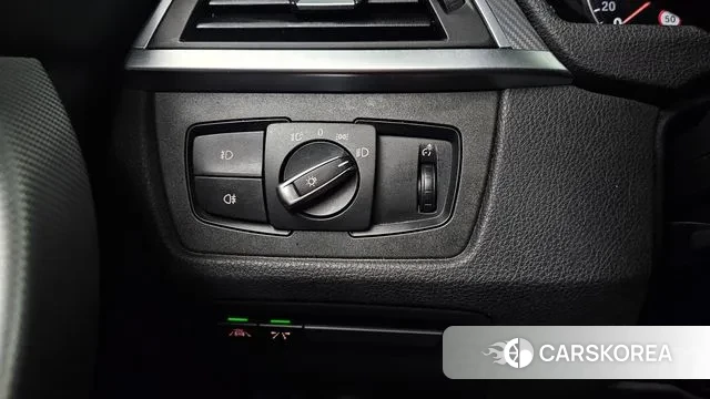 BMW 3 Series (F30) id 3449598 из Кореи 7