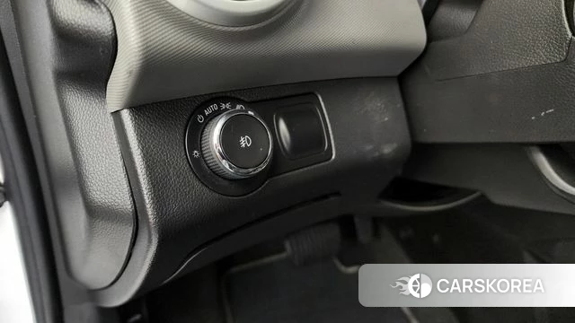 Chevrolet (GM Daewoo) The New Aveo Sedan id 3835083 из Кореи 7