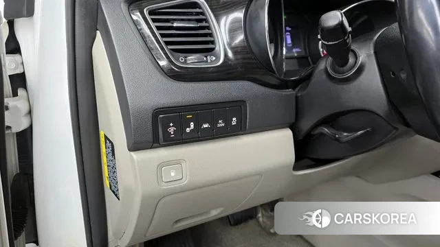 Kia The New Carnival id 3627148 из Кореи 7