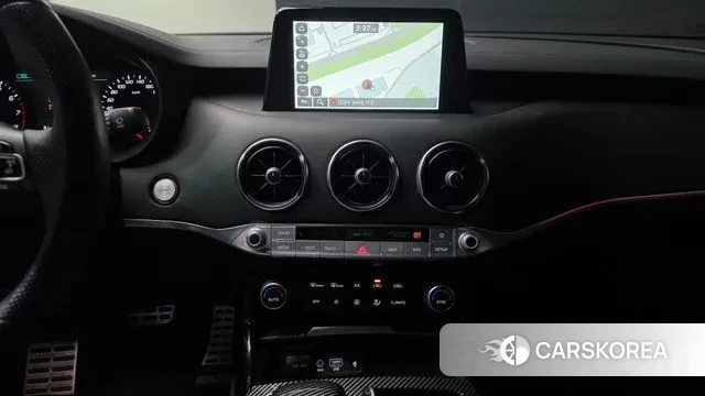 Kia Stinger id 3593170 из Кореи 7