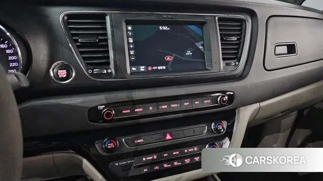 Kia All New Carnival id 2986901 из Кореи 7