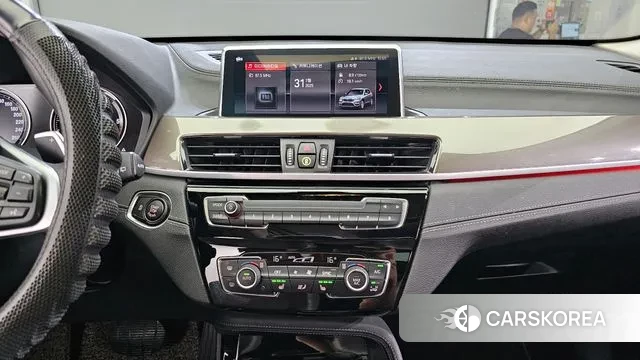 BMW X1 (F48) id 2990411 из Кореи 7