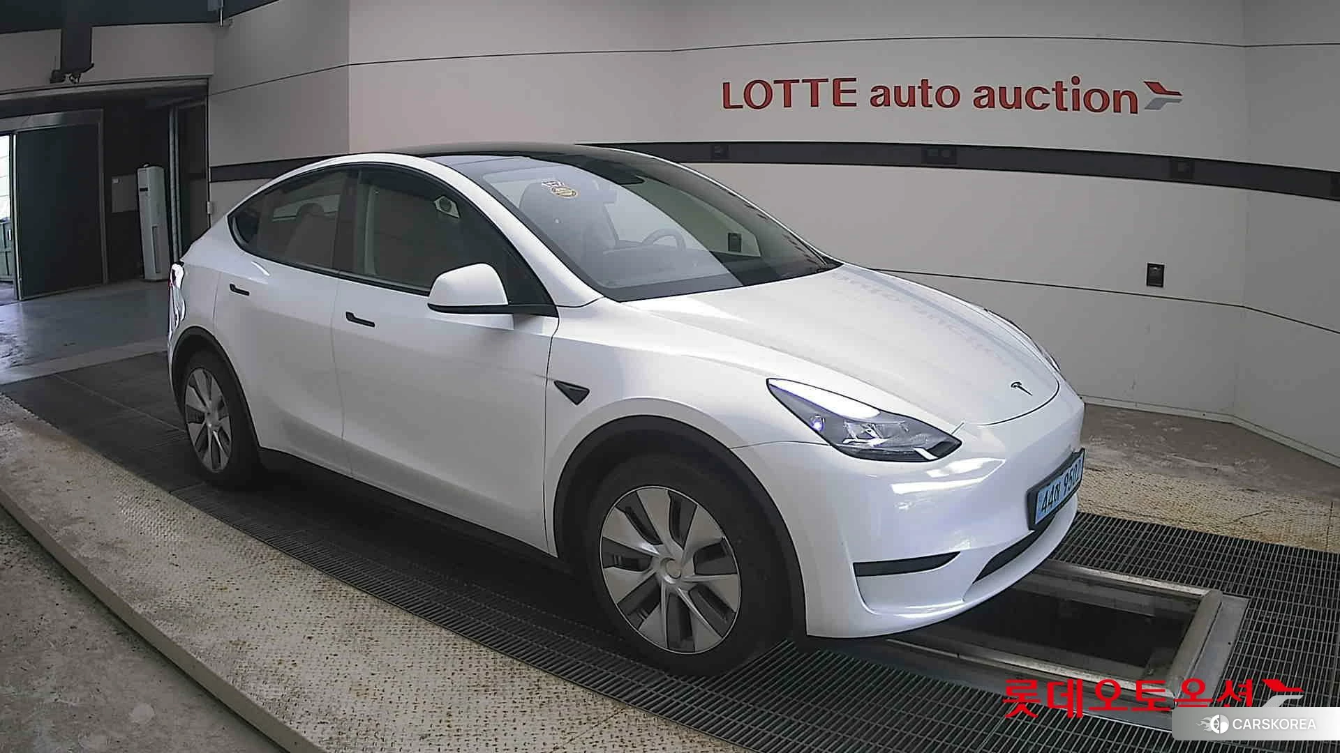 Tesla Model Y RWD id 4902616 из Кореи 7