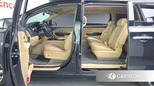 Kia The New Carnival id 4188452 из Кореи 7