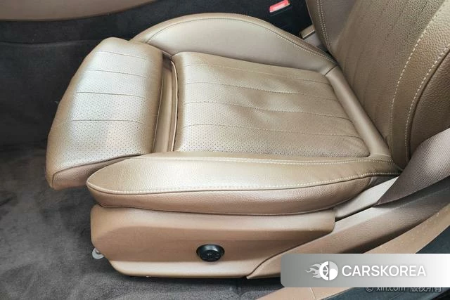 Mercedes-Benz E-class id 4265337 из Китая 7