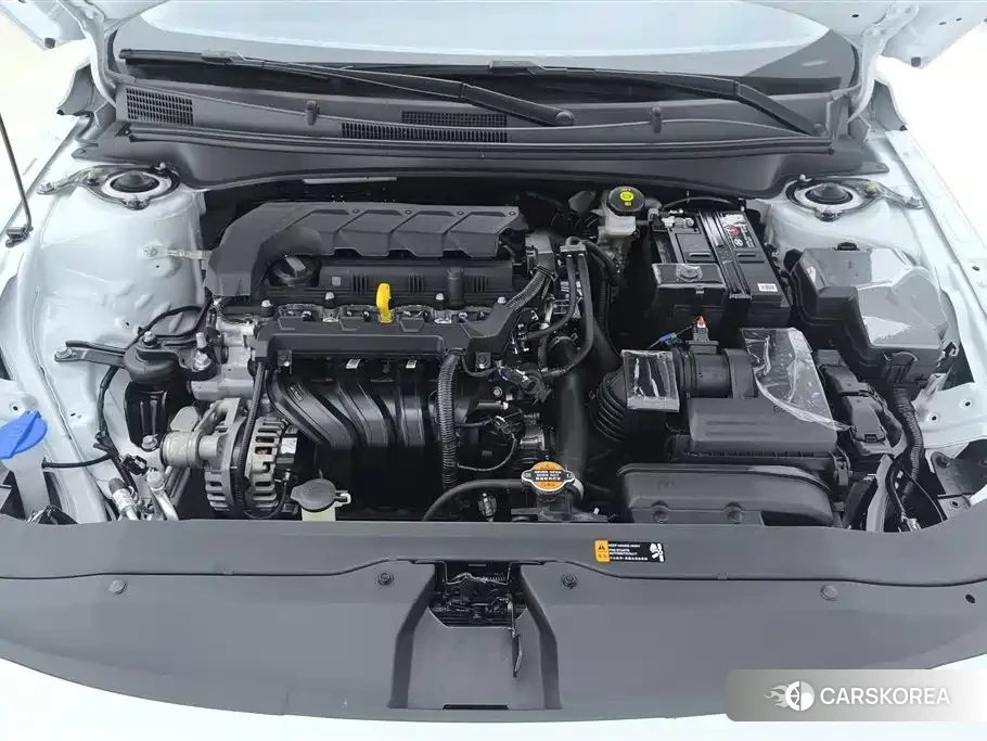Hyundai Elantra id 4515349 из Китая 7