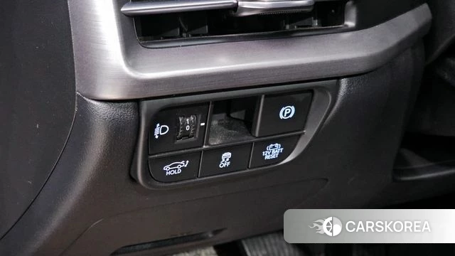 Hyundai Grandeur Hybrid (GN7) id 3841549 из Кореи 7