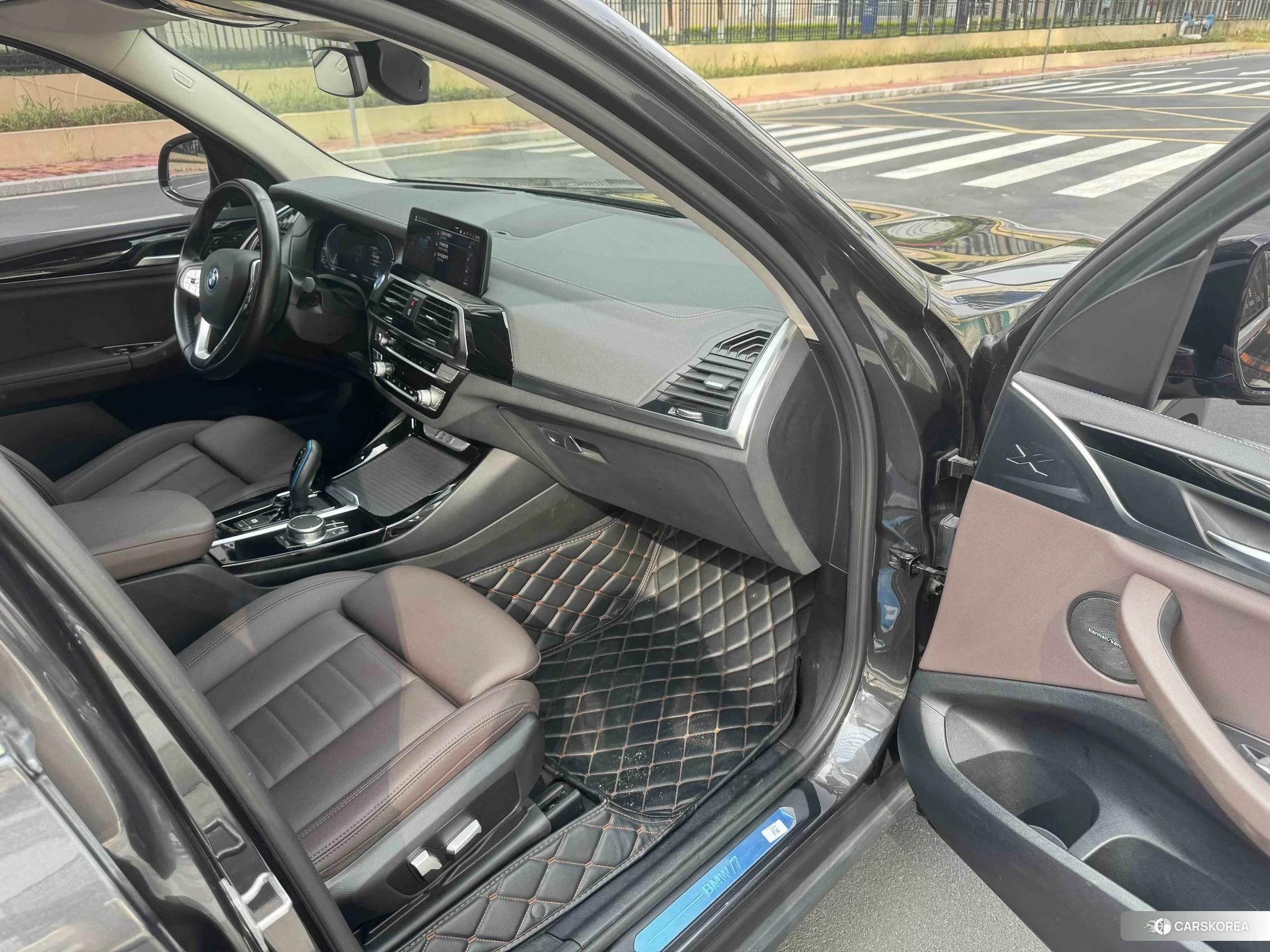 BMW iX3 id 4420995 из Китая 7