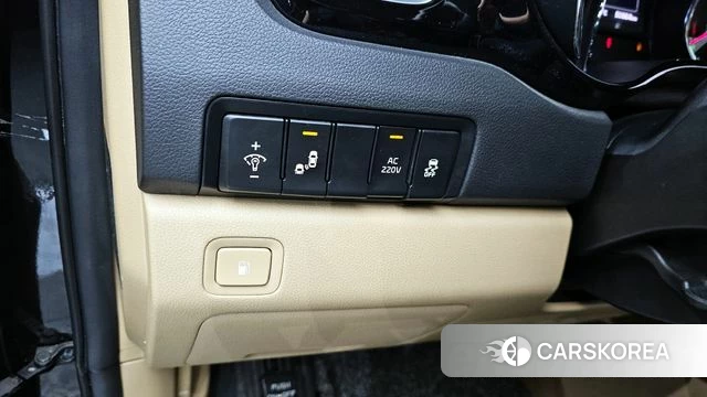Kia All New Carnival id 4197248 из Кореи 7