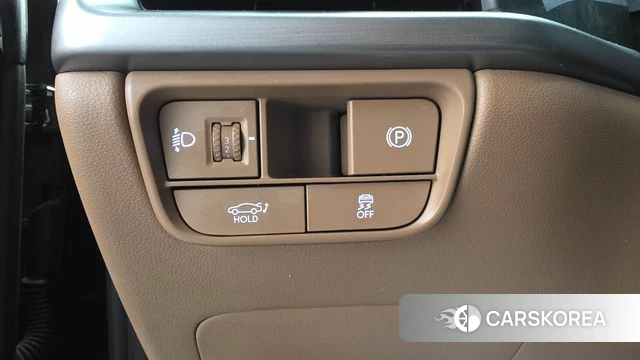 Hyundai Grandeur (GN7) id 4613302 из Кореи 7