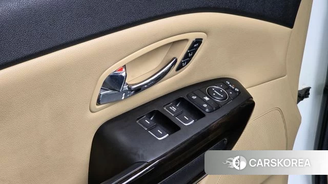 Kia The New Carnival id 4907690 из Кореи 7