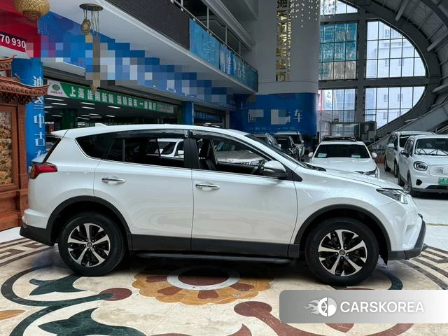 Toyota RAV4 Rongfang id 4239140 из Китая 7